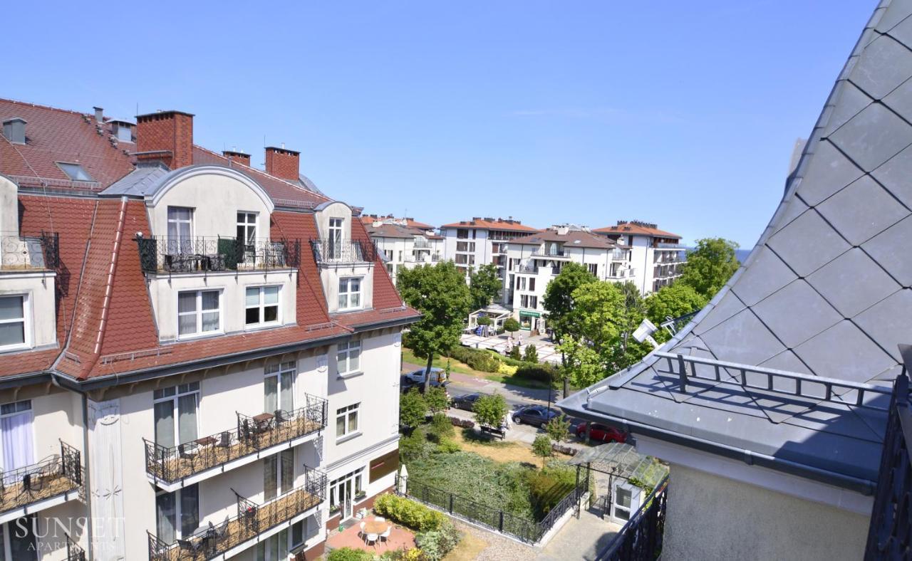 Promenada - Plaza 100M Swinoujscie Exterior foto